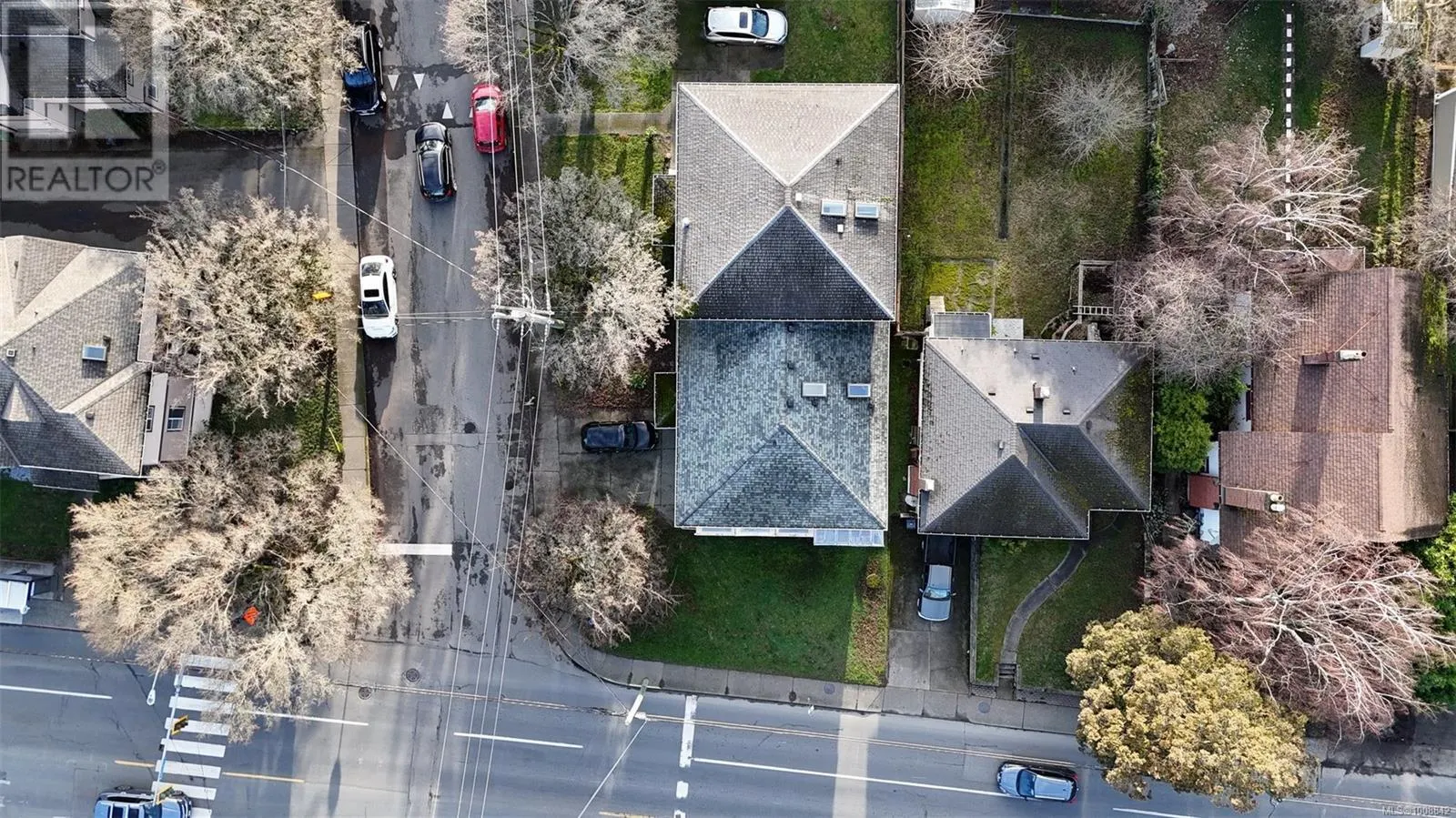 3176 Balfour Ave