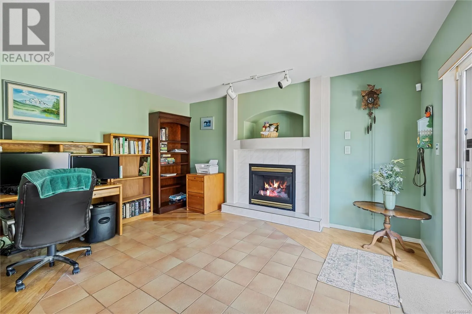 6642 Nathan Rd