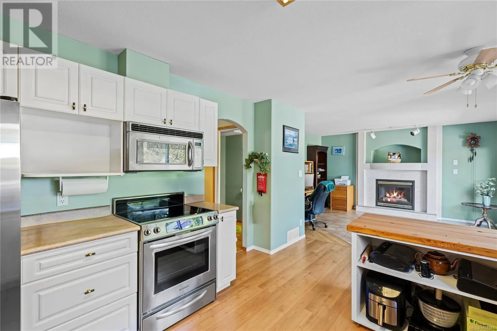 6642 Nathan Rd