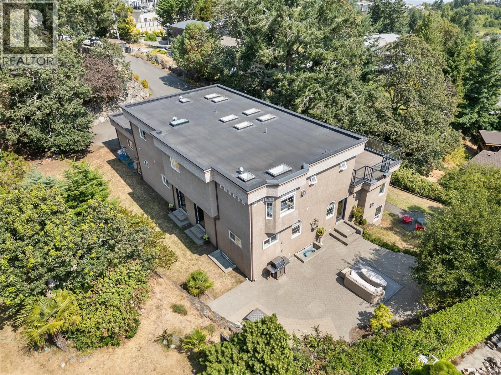 3361 Hatley Dr