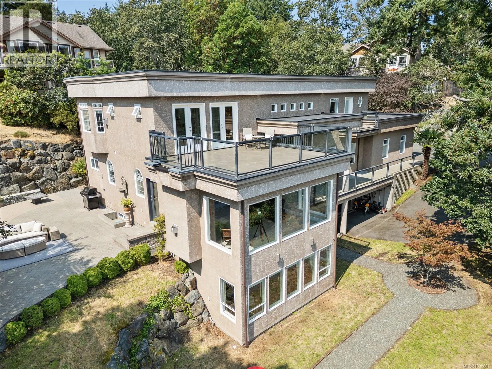 3361 Hatley Dr
