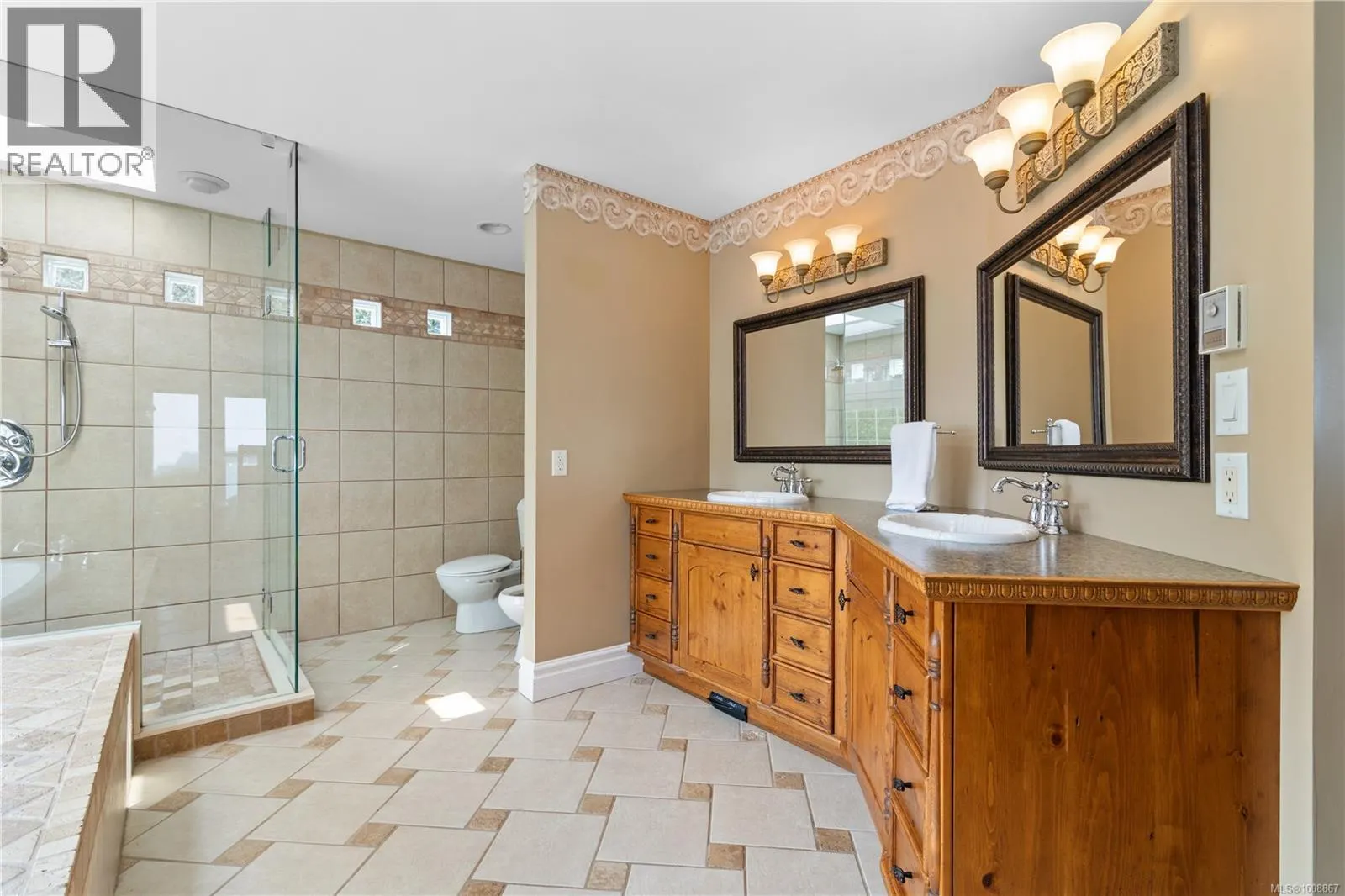 3361 Hatley Dr