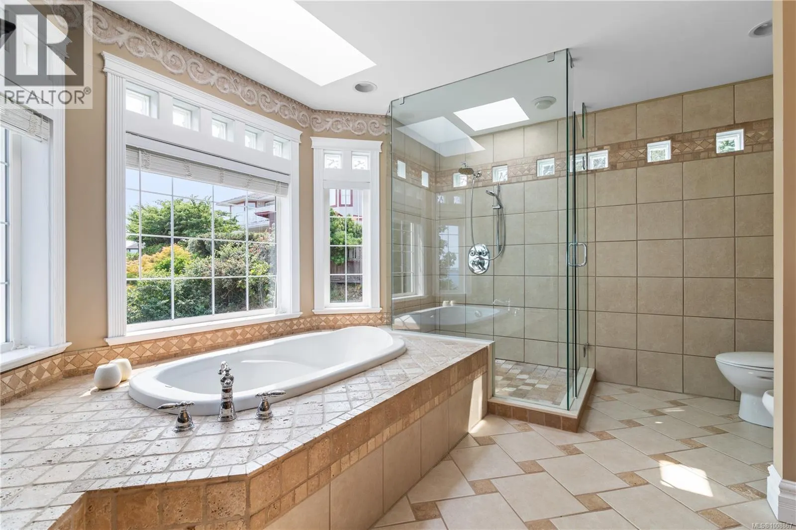 3361 Hatley Dr