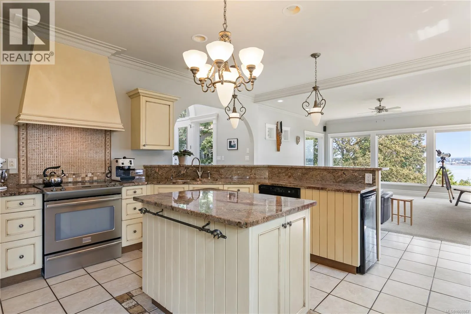 3361 Hatley Dr