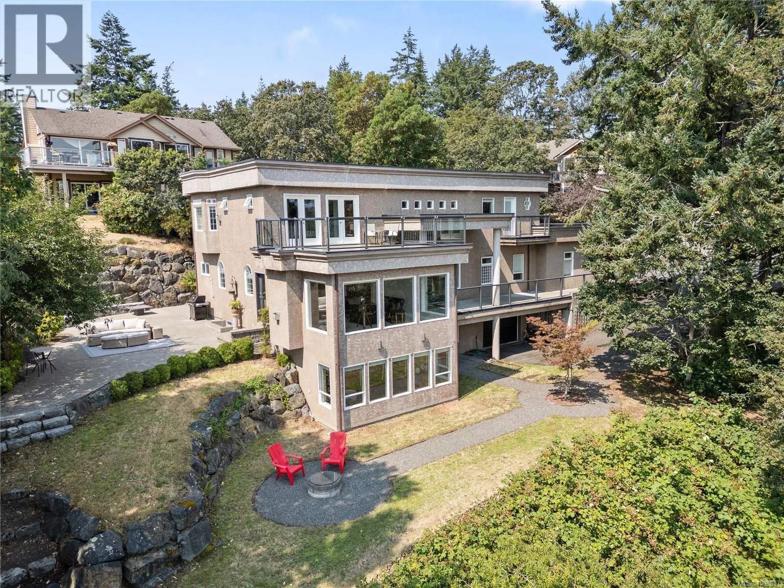 3361 Hatley Dr