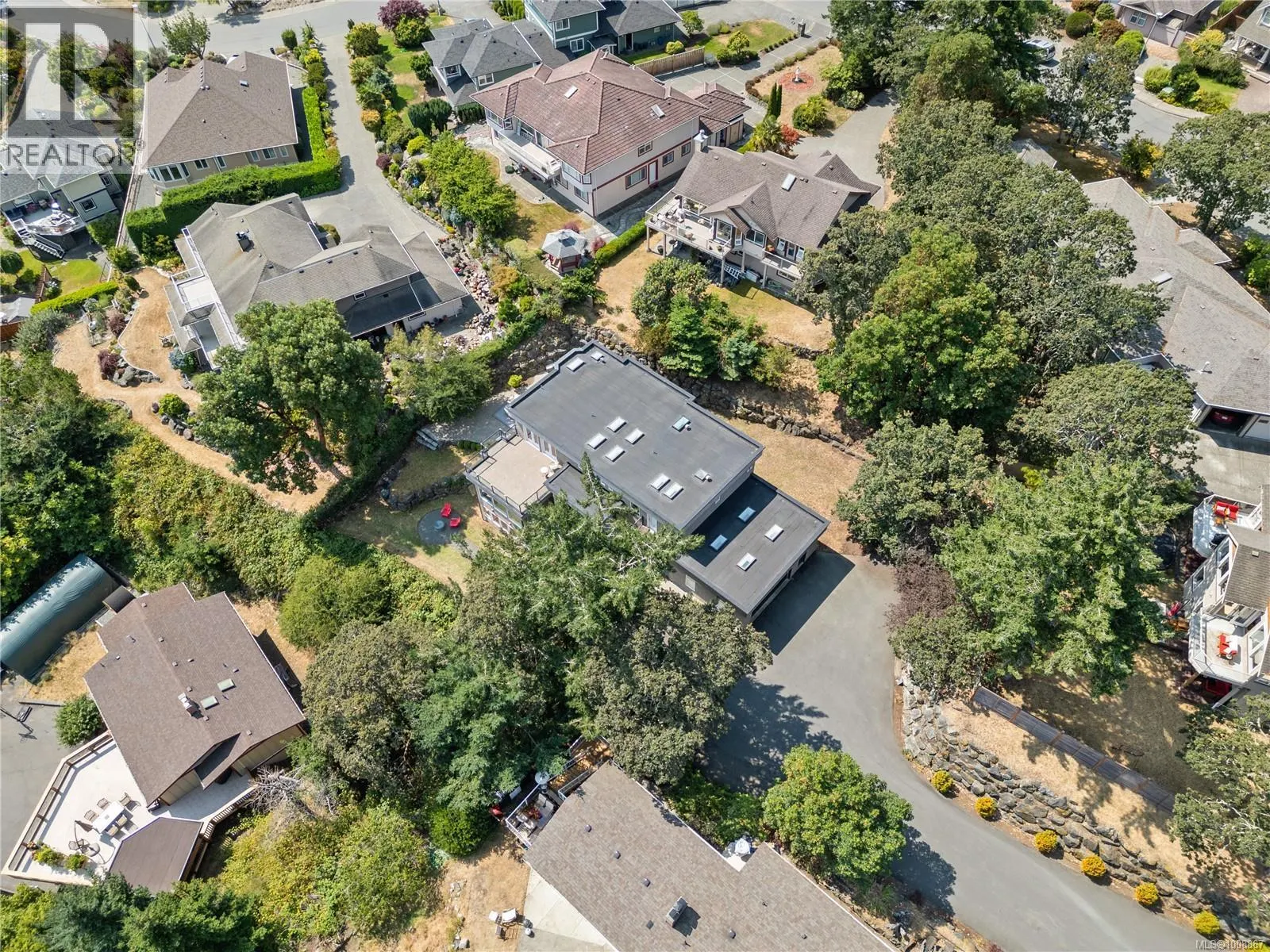 3361 Hatley Dr