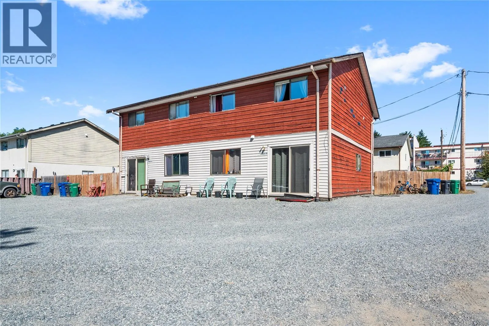A 1060 St. George Cres