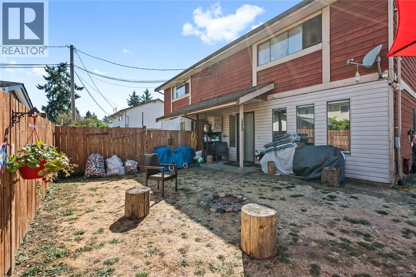 A 1060 St. George Cres
