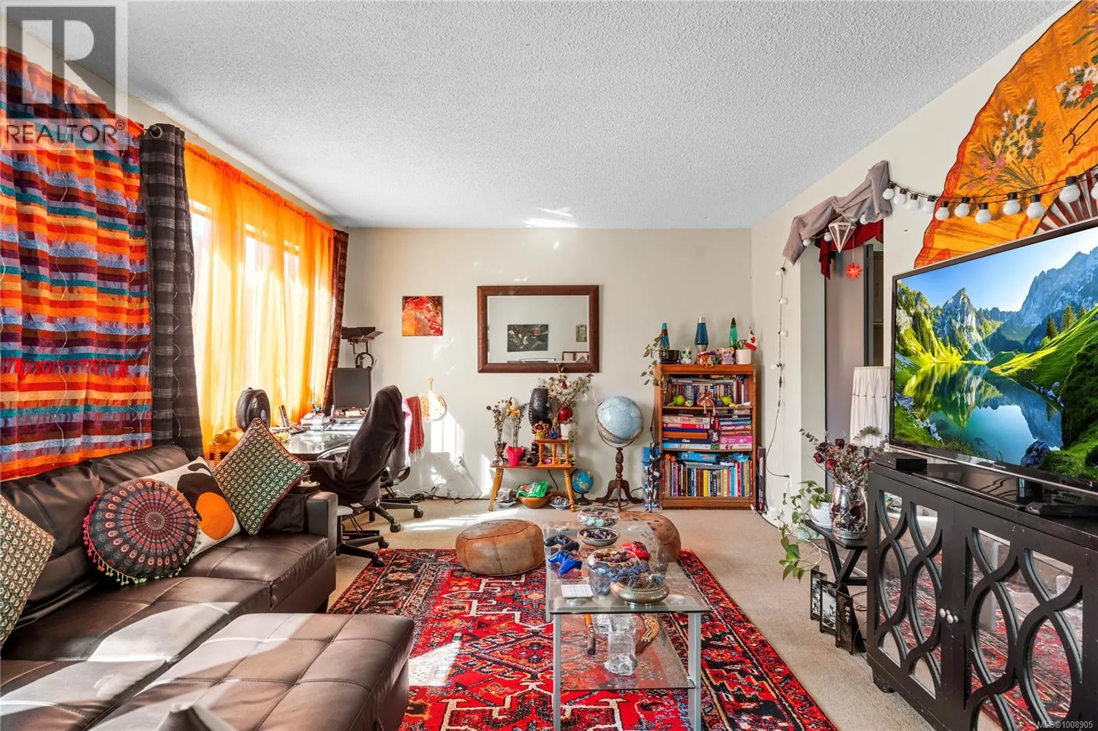 B 1060 St. George Cres