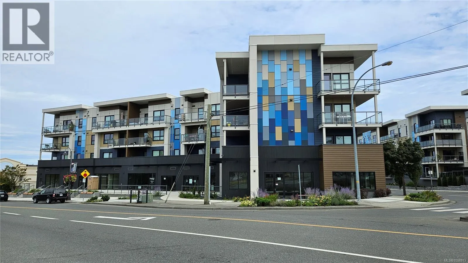 101 164 Alberni Hwy