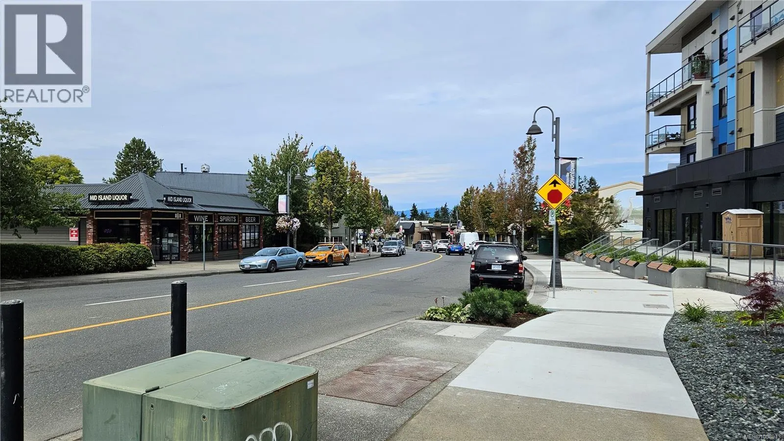 101 164 Alberni Hwy