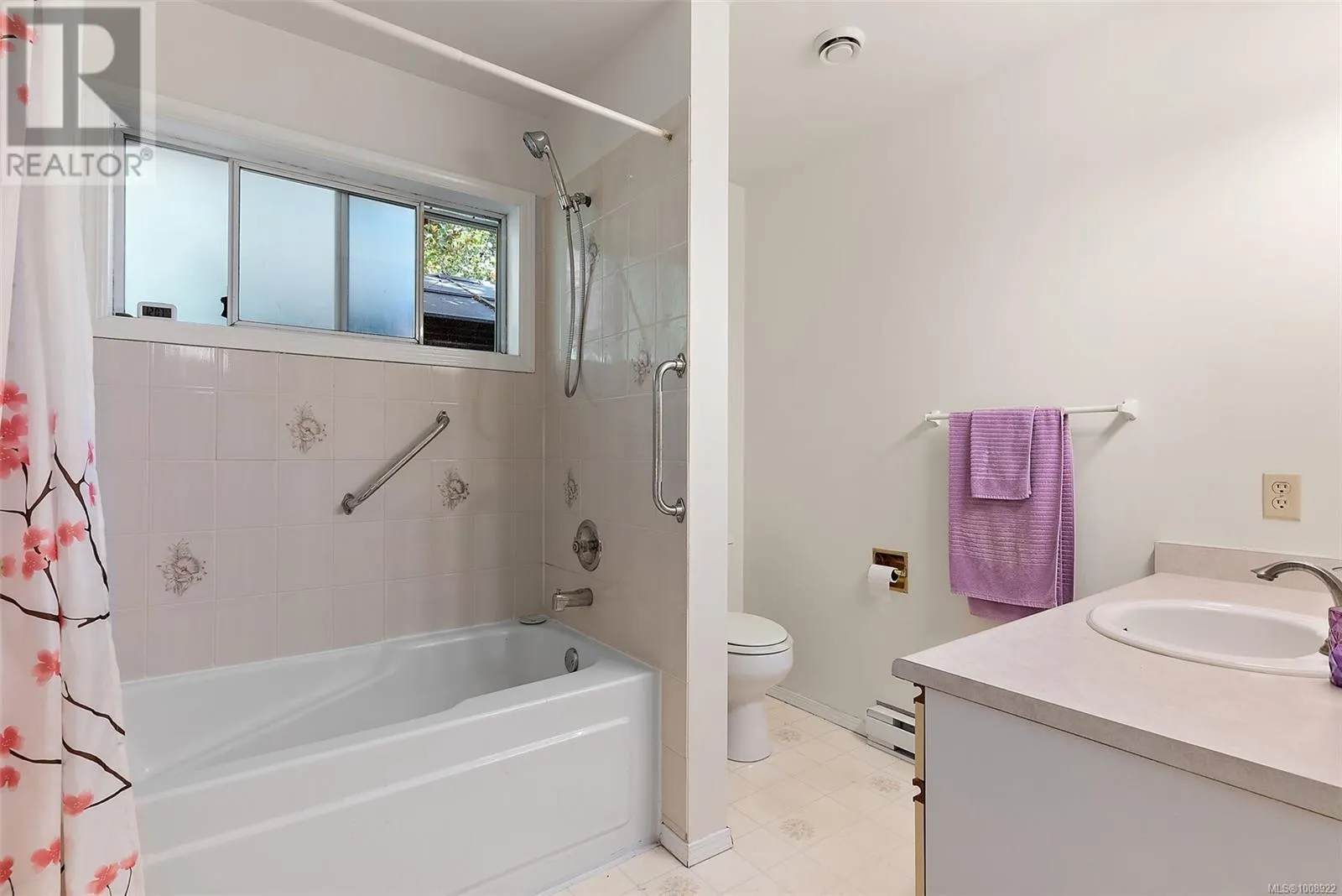 4607 West Saanich Rd