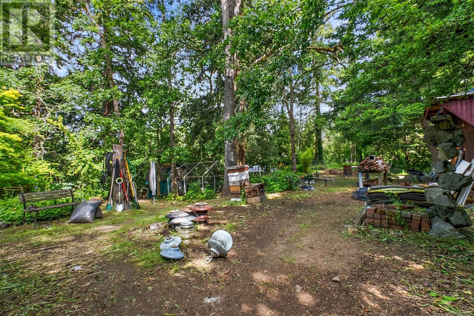 4607 West Saanich Rd