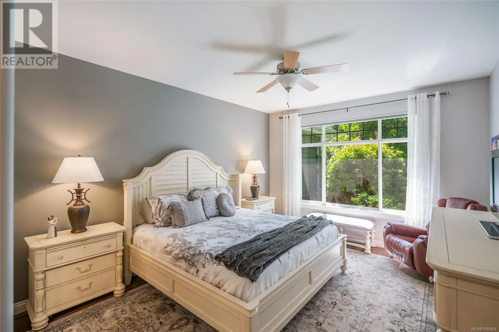 1396 Gabriola Dr