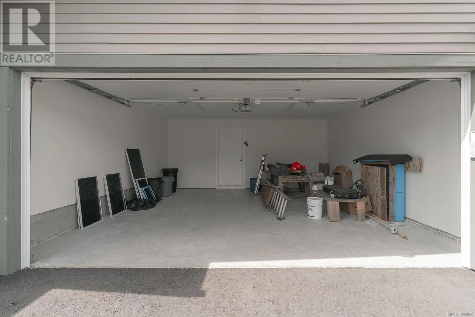 10 3774 12th Ave