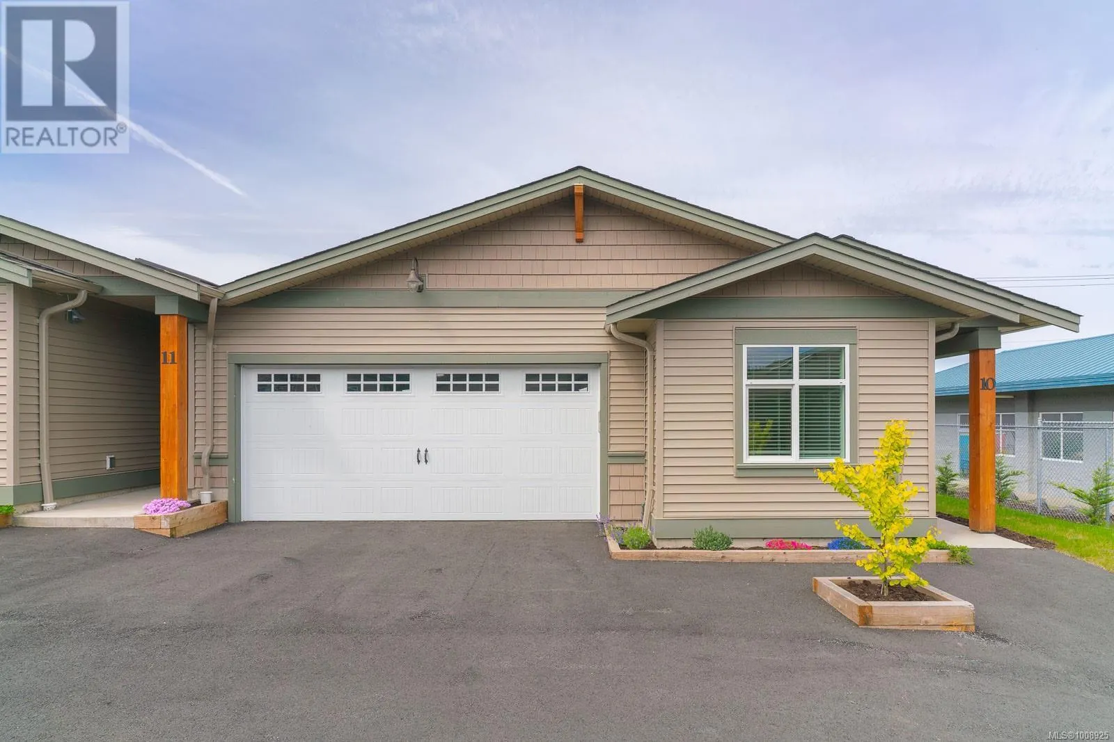 10 3774 12th Ave