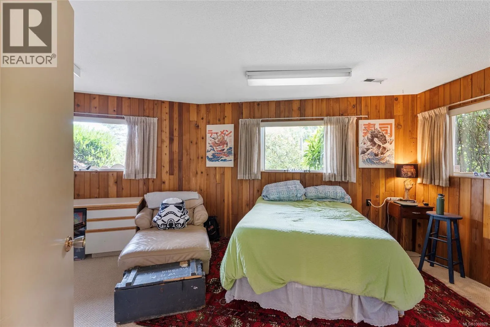 3990 Smugglers Cove Rd