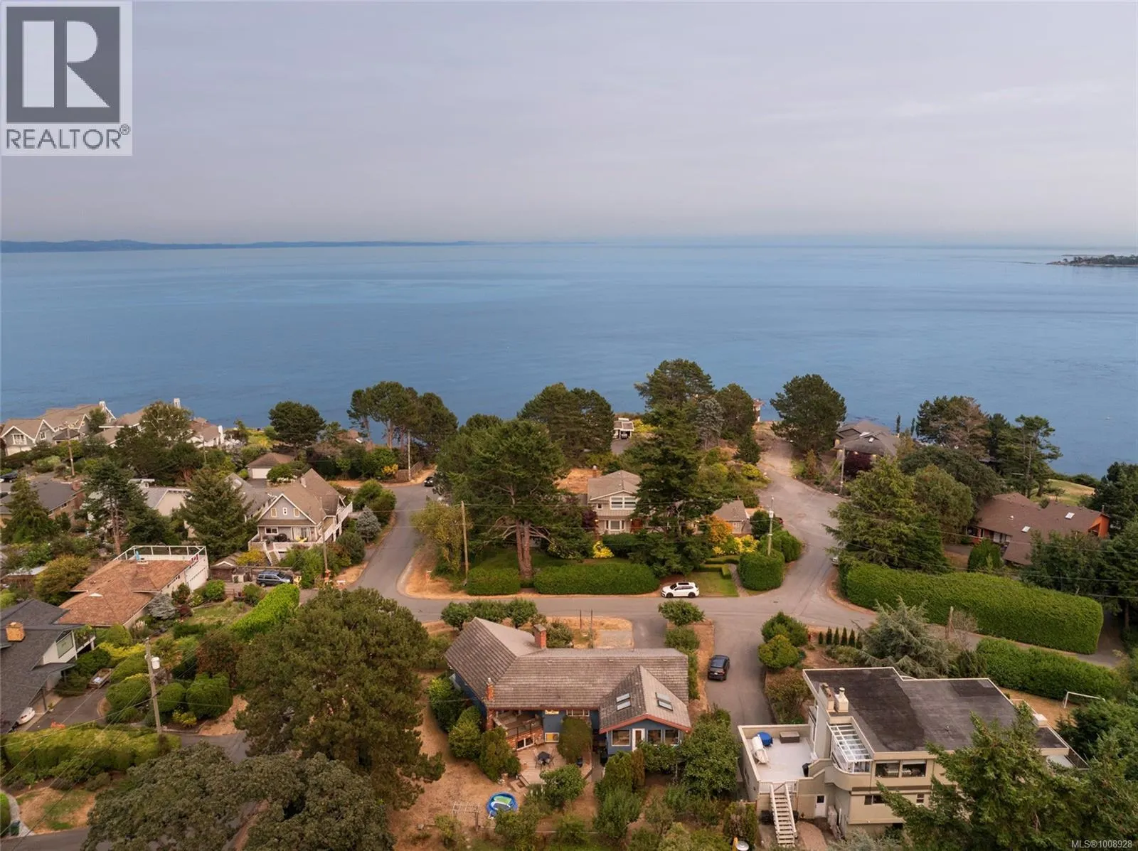 3990 Smugglers Cove Rd