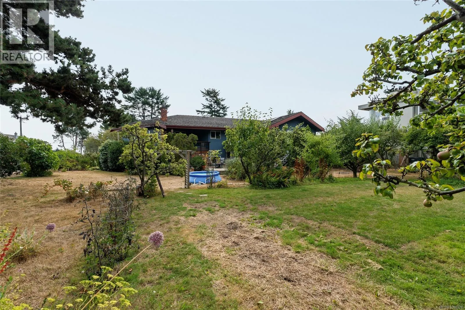 3990 Smugglers Cove Rd