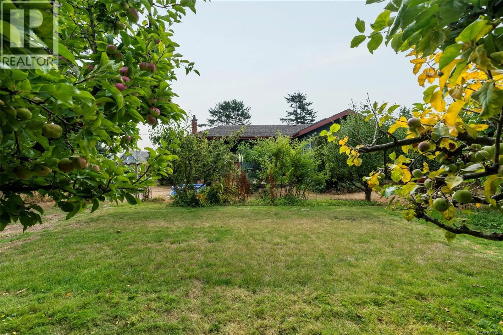 3990 Smugglers Cove Rd