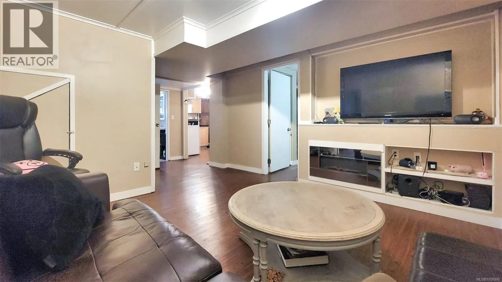 222 Burnside Rd W