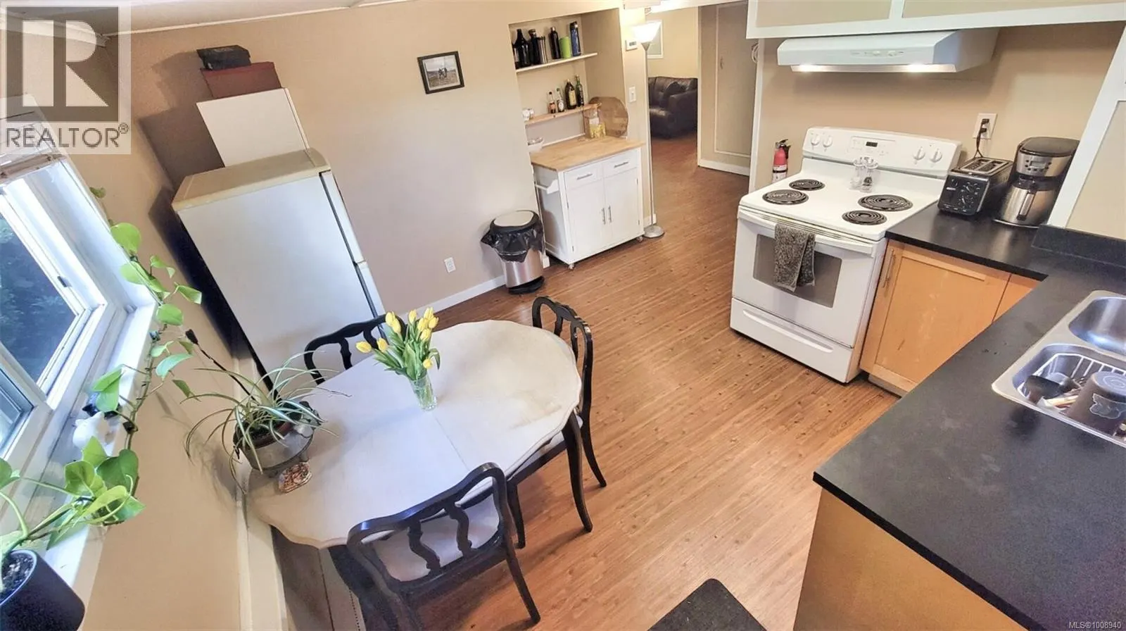 222 Burnside Rd W