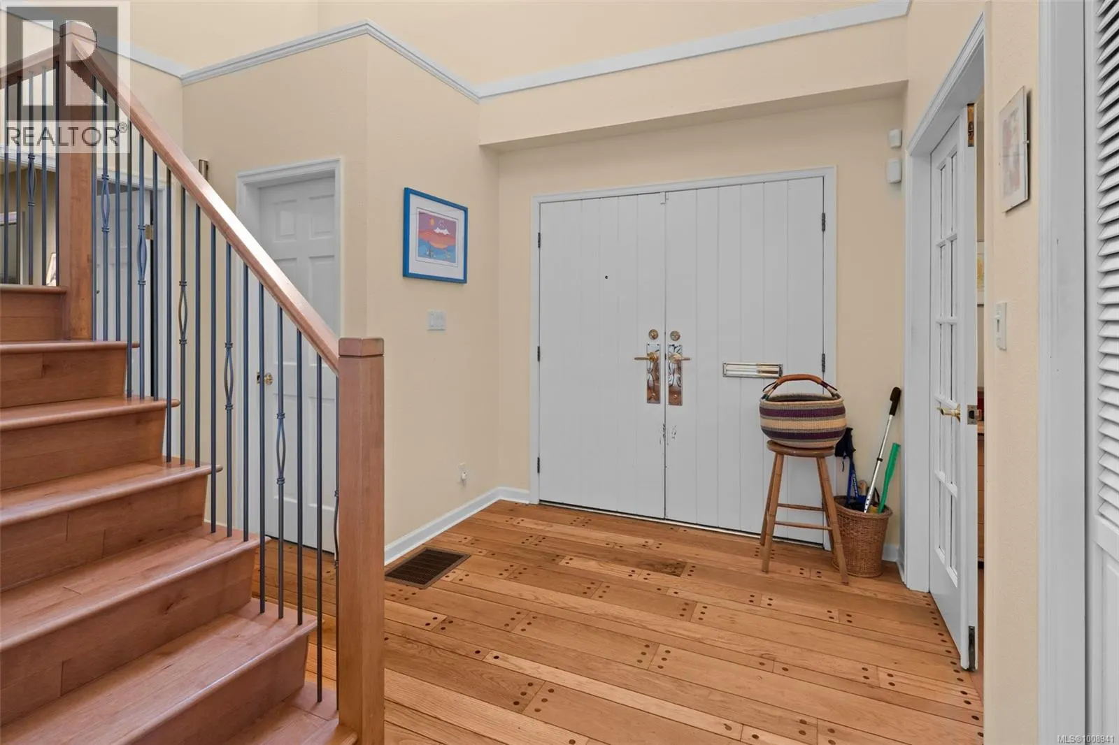 4216 Lynnfield Cres