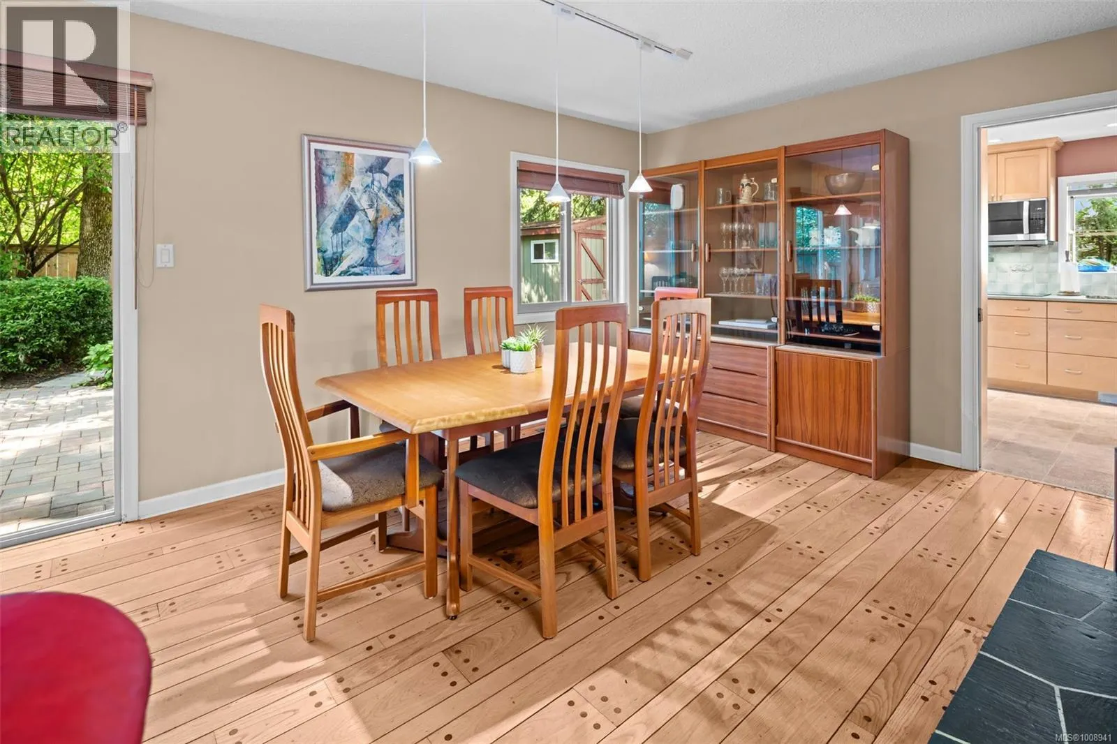4216 Lynnfield Cres