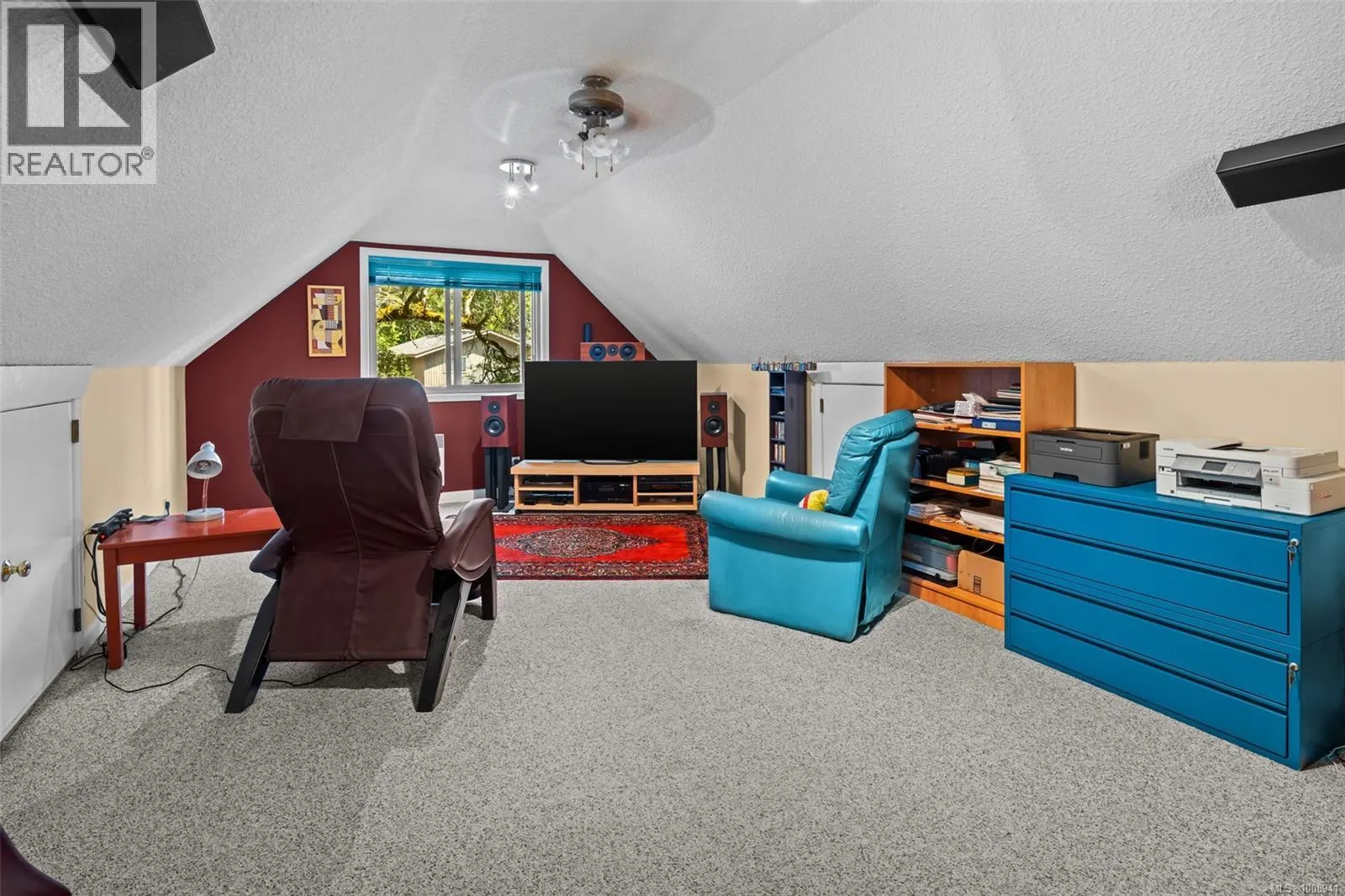 4216 Lynnfield Cres