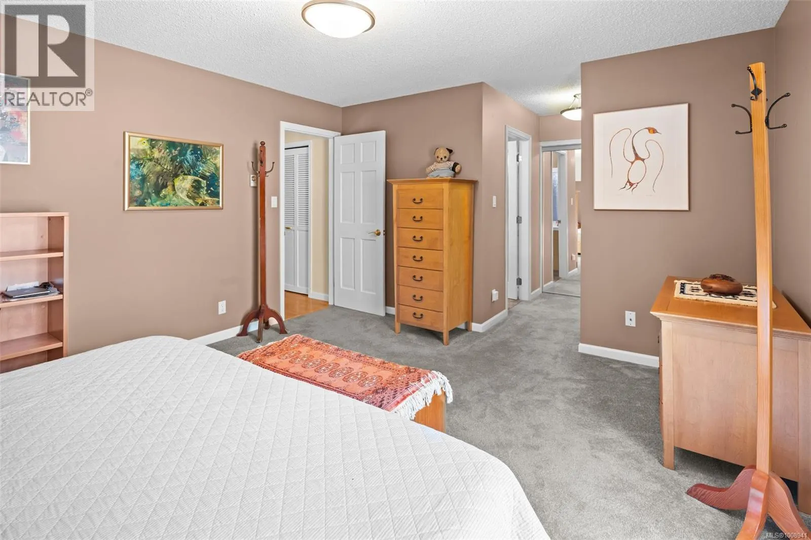 4216 Lynnfield Cres