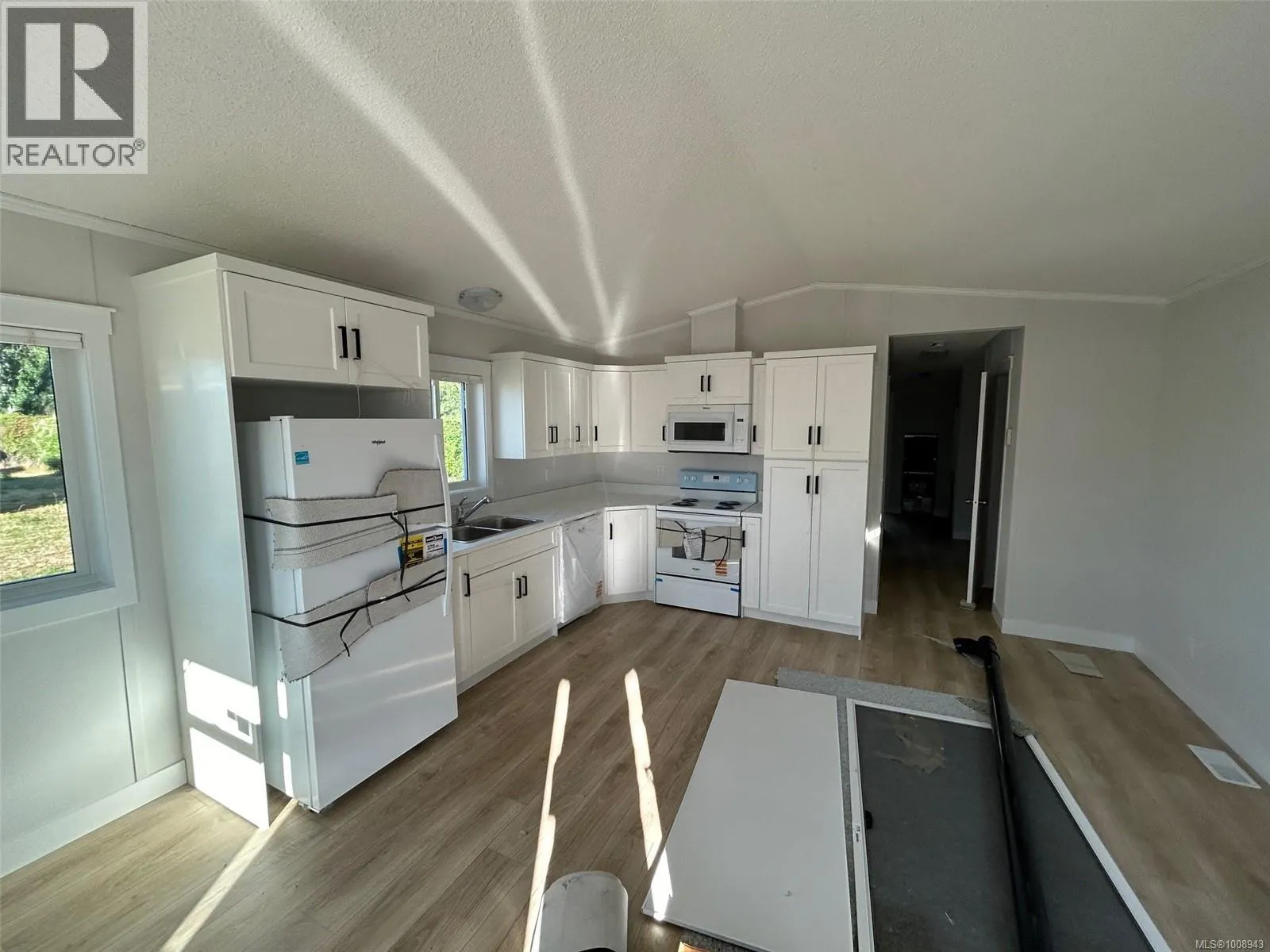 25 731 Marine Dr