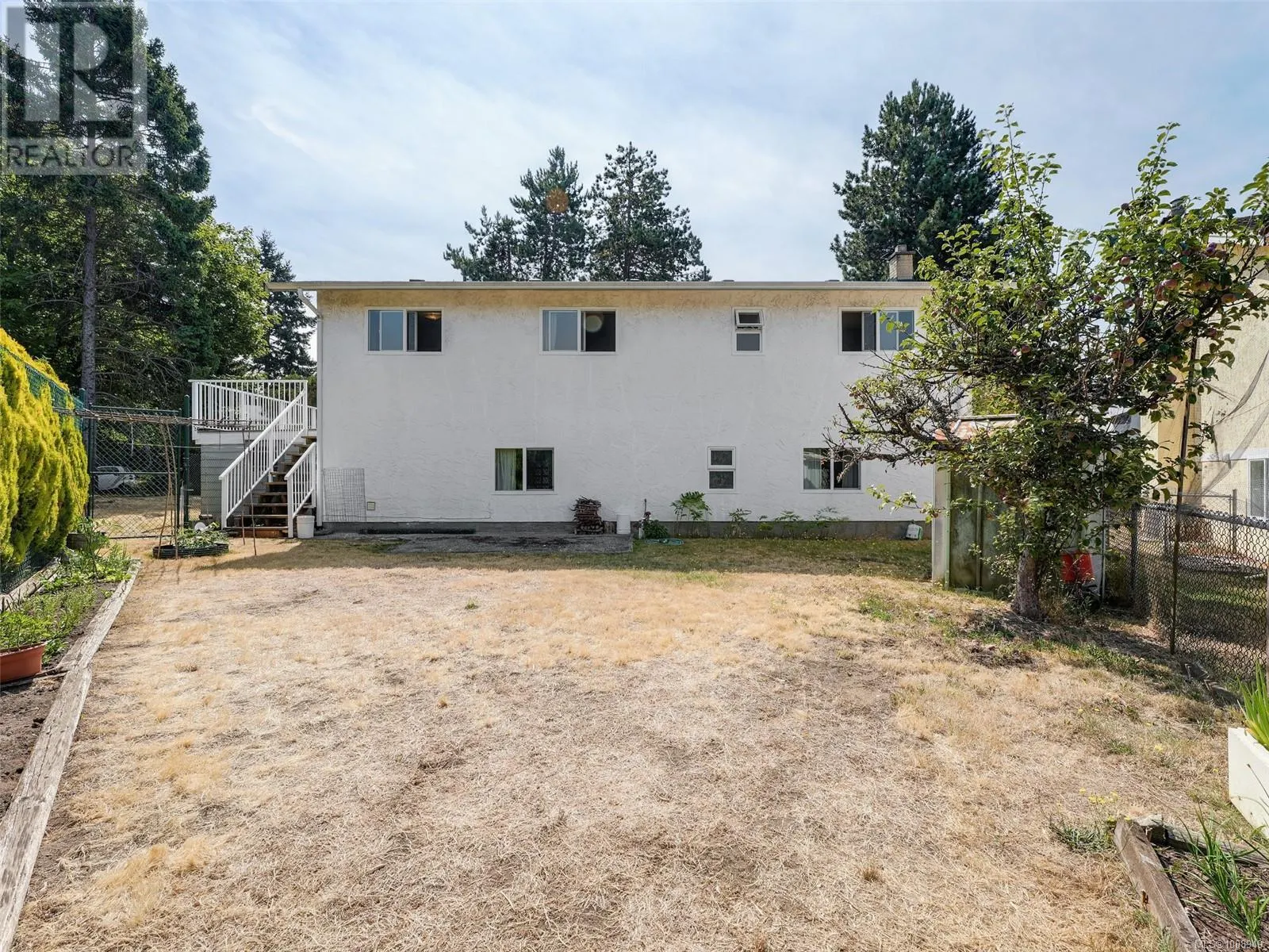 1629 Longacre Dr