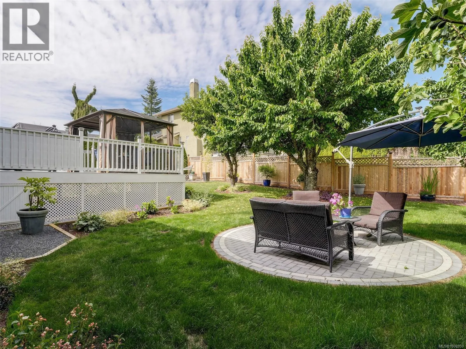 6428 Bella Vista Dr