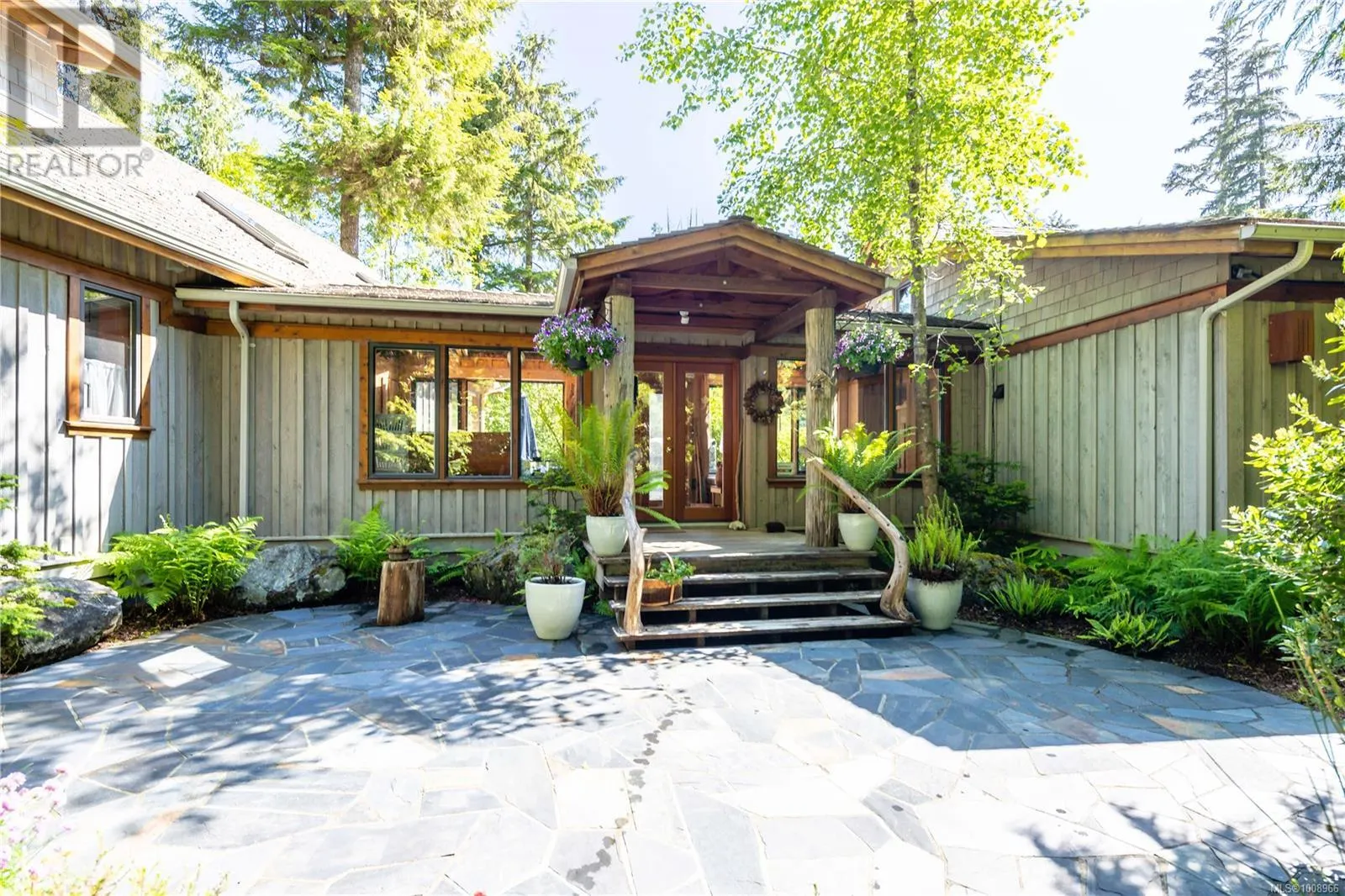 1180 Lynn Rd