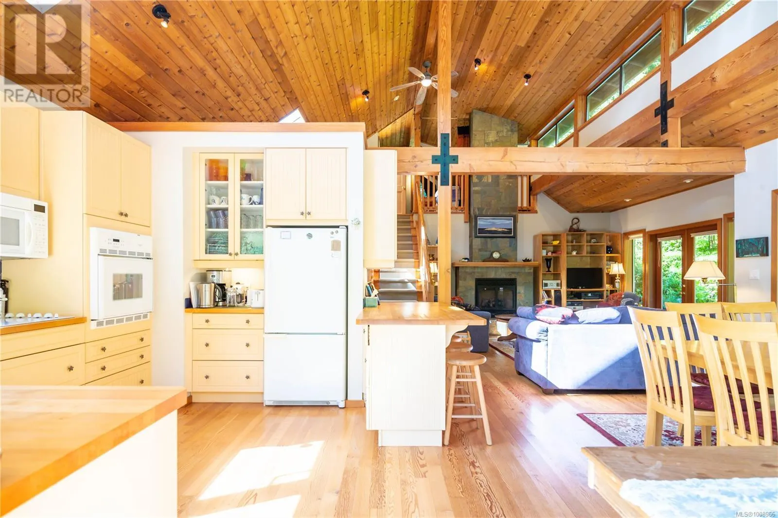 1180 Lynn Rd
