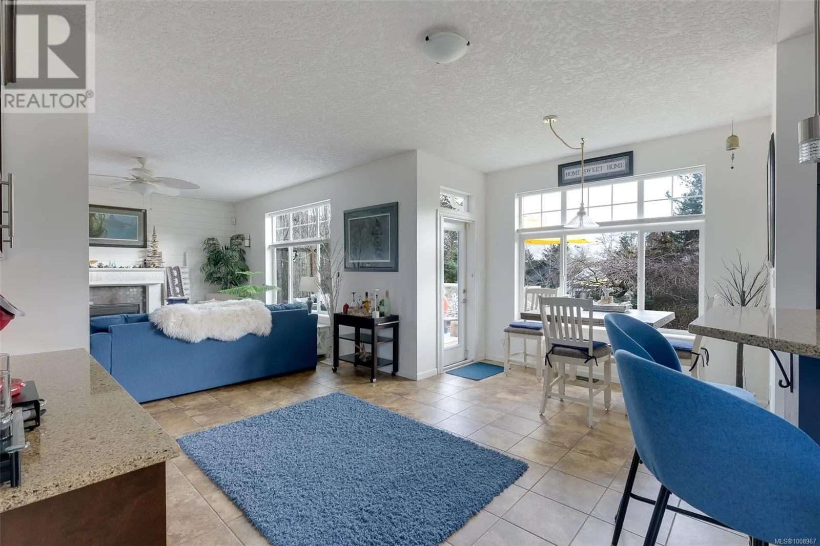 2324 Demamiel Pl