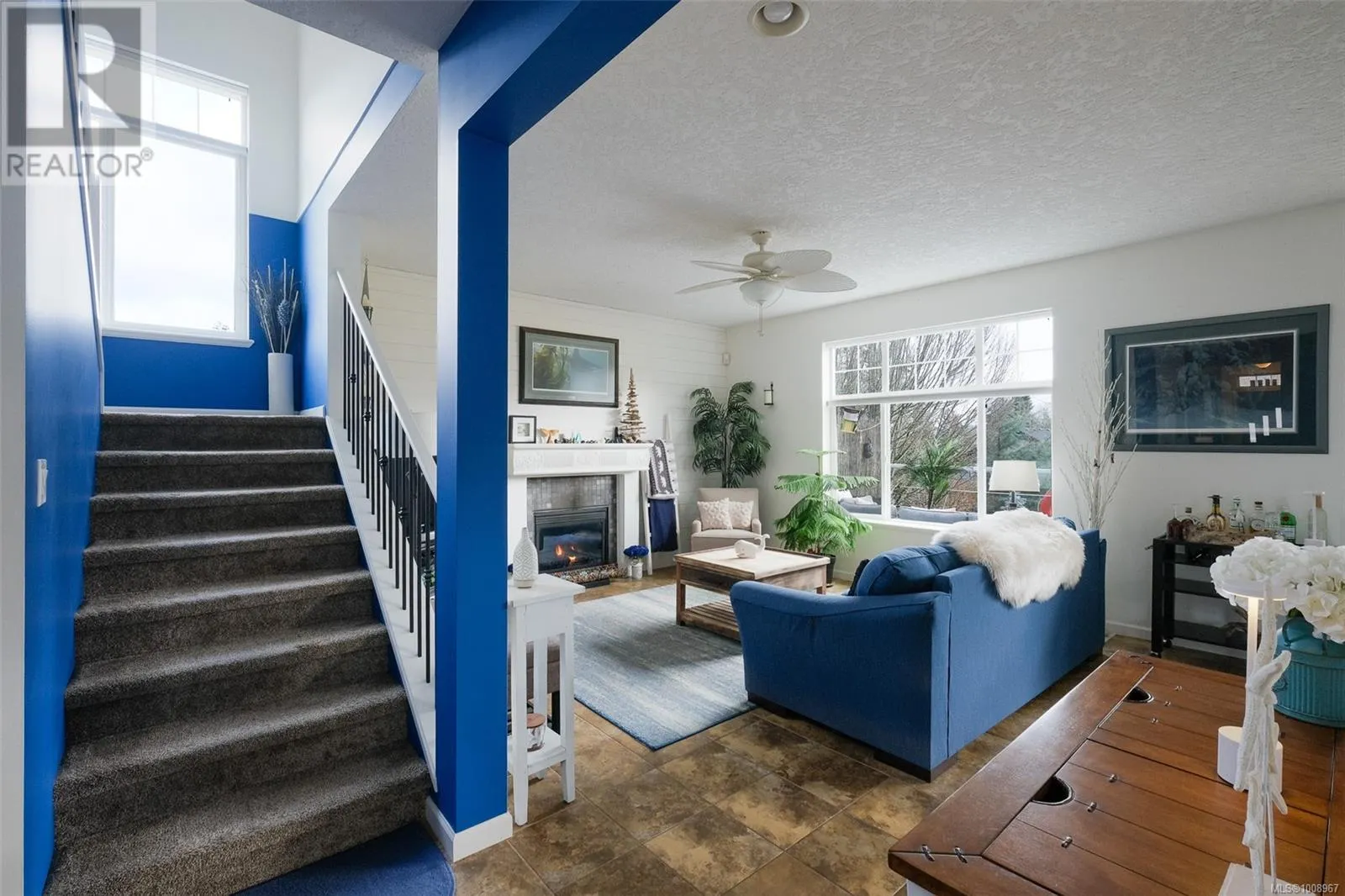 2324 Demamiel Pl