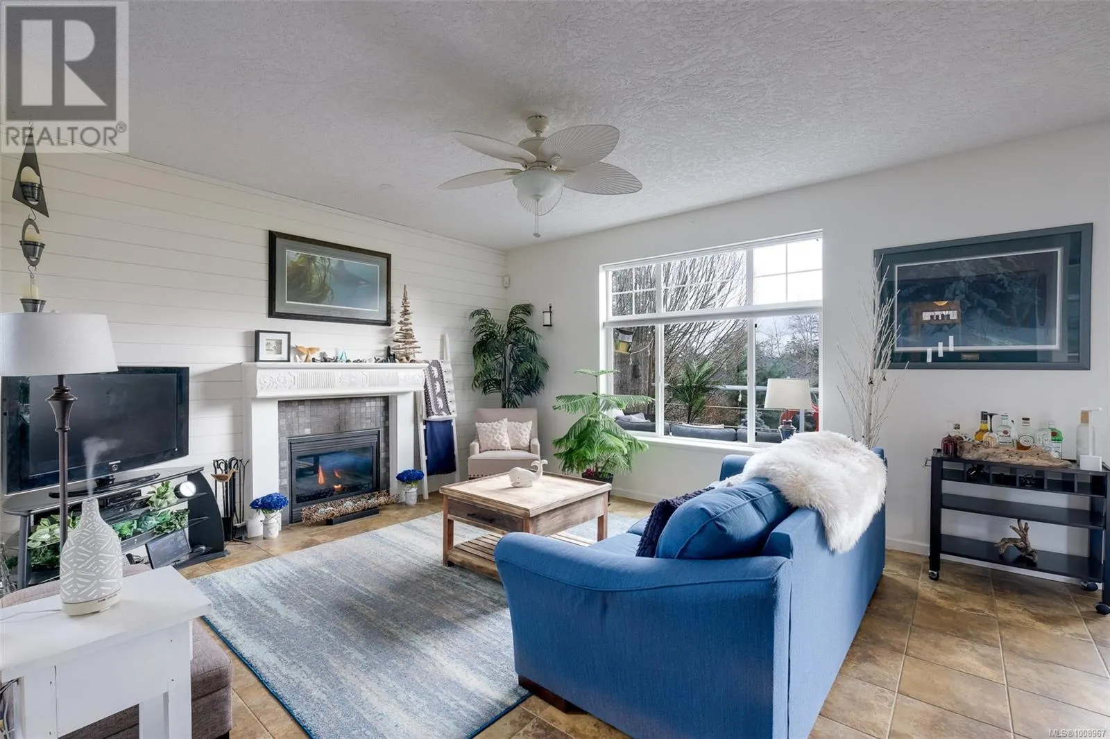 2324 Demamiel Pl