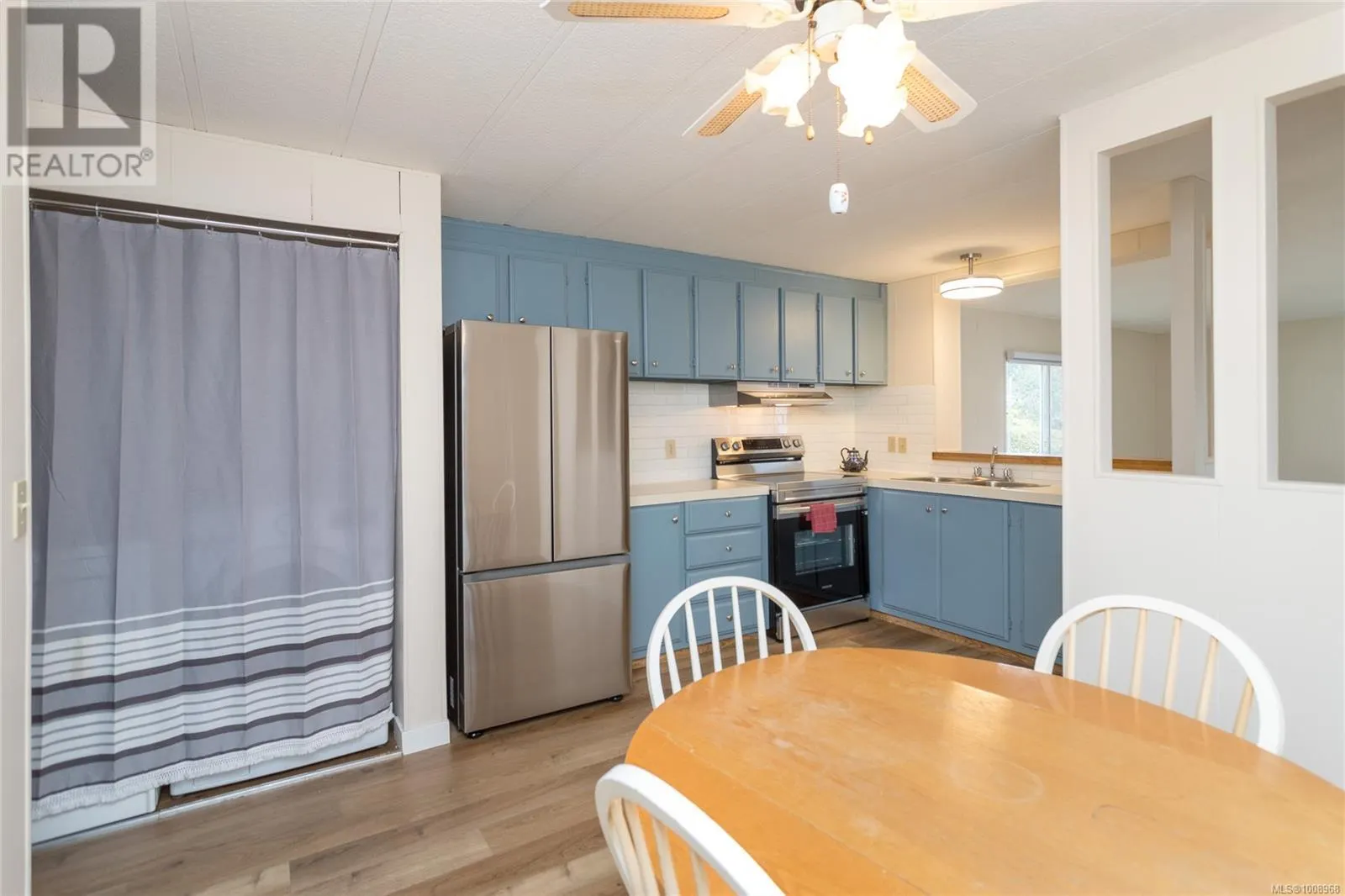 12 2357 Sooke River Rd
