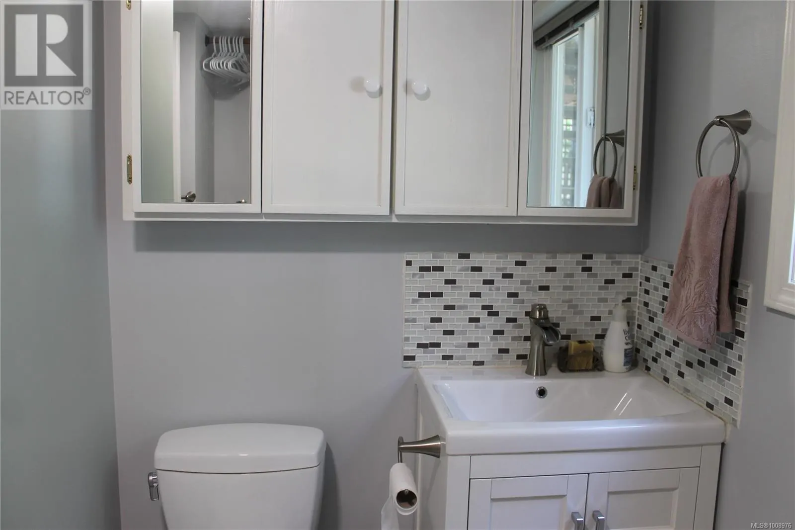 1227 Margaret Pl