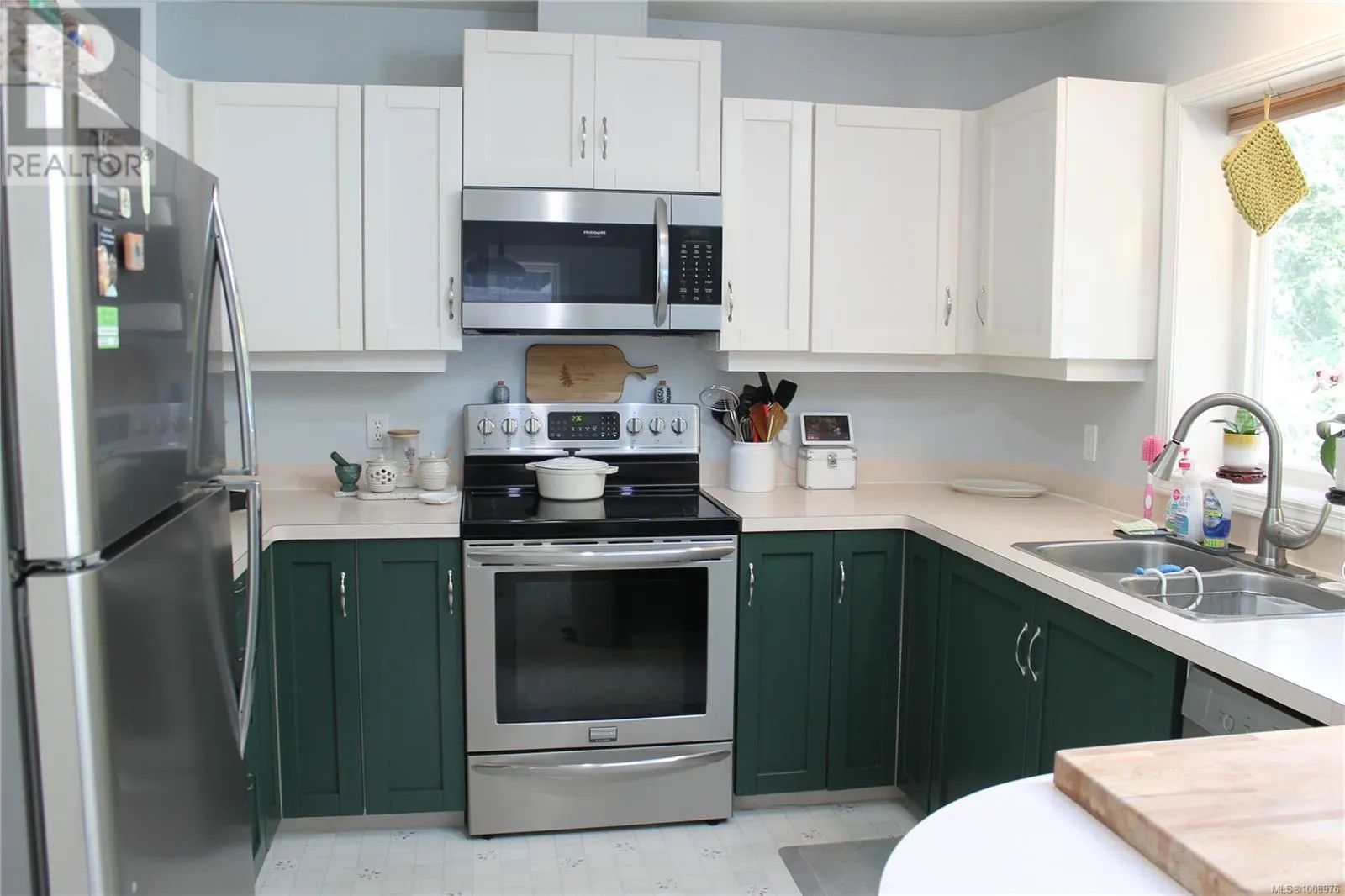 1227 Margaret Pl