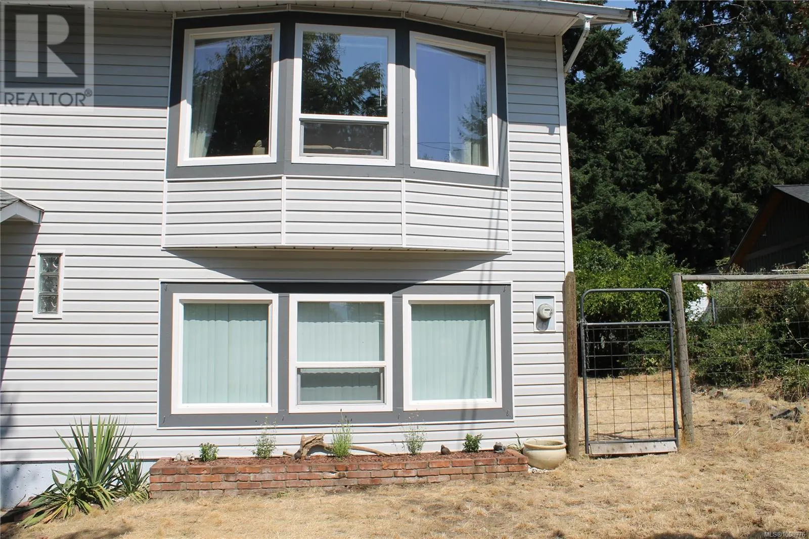 1227 Margaret Pl
