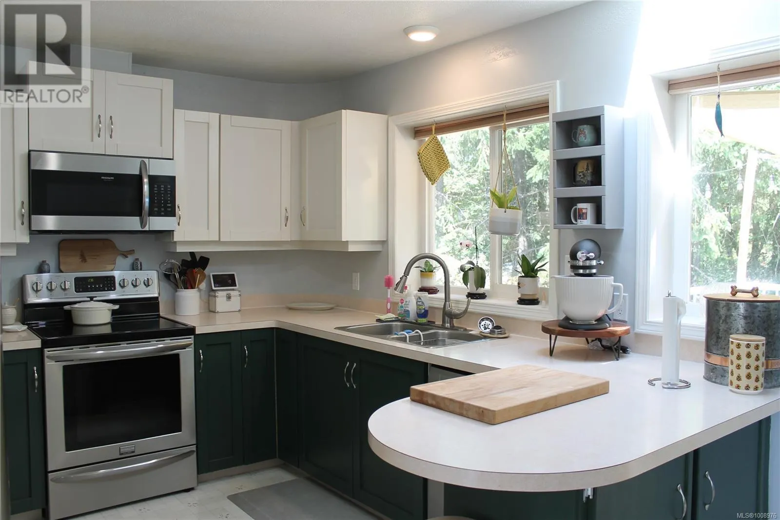 1227 Margaret Pl