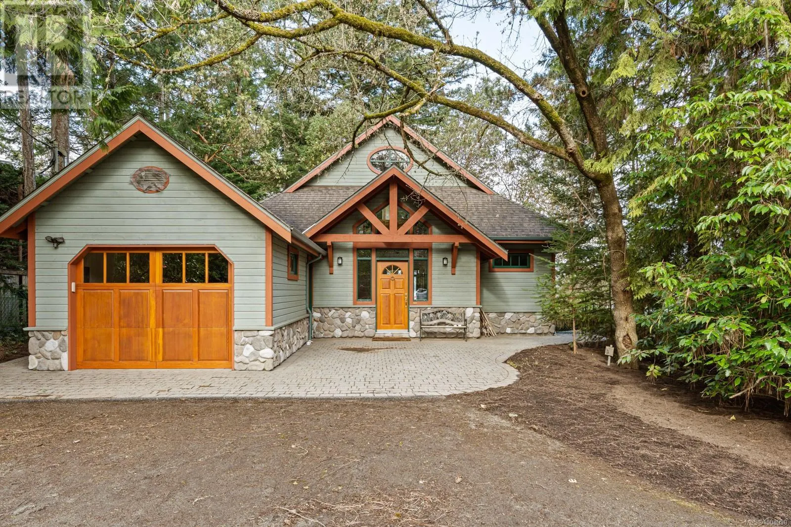 675 Towner Park Rd