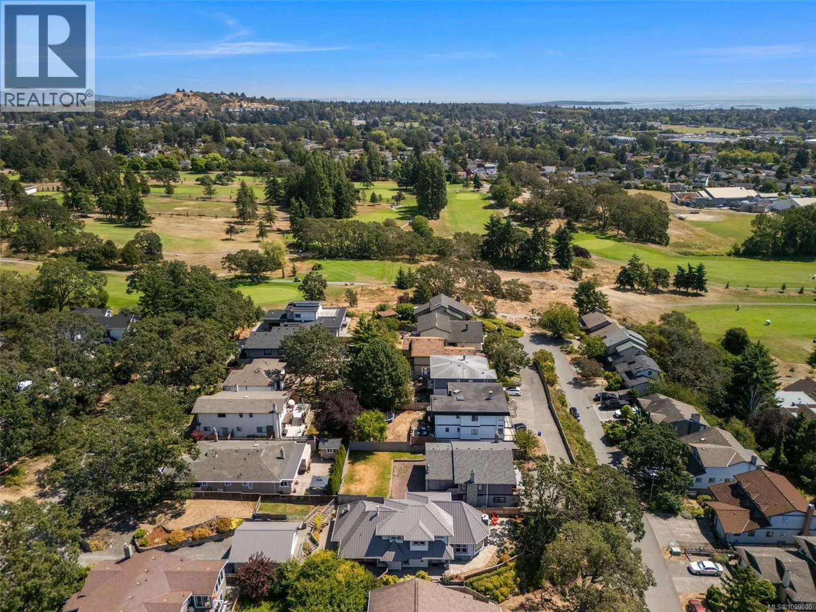 1286 Ocean View Dr
