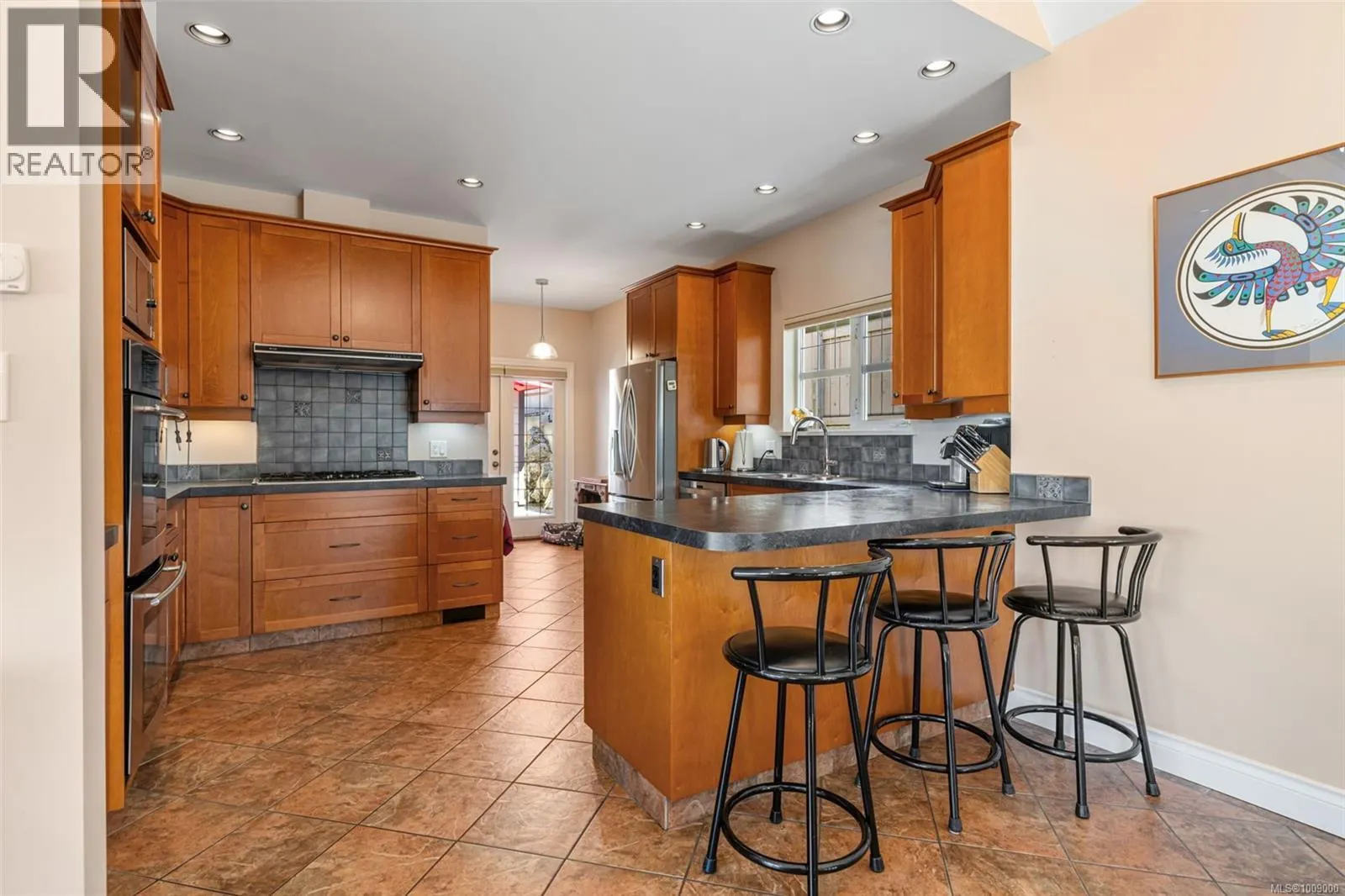 1286 Ocean View Dr