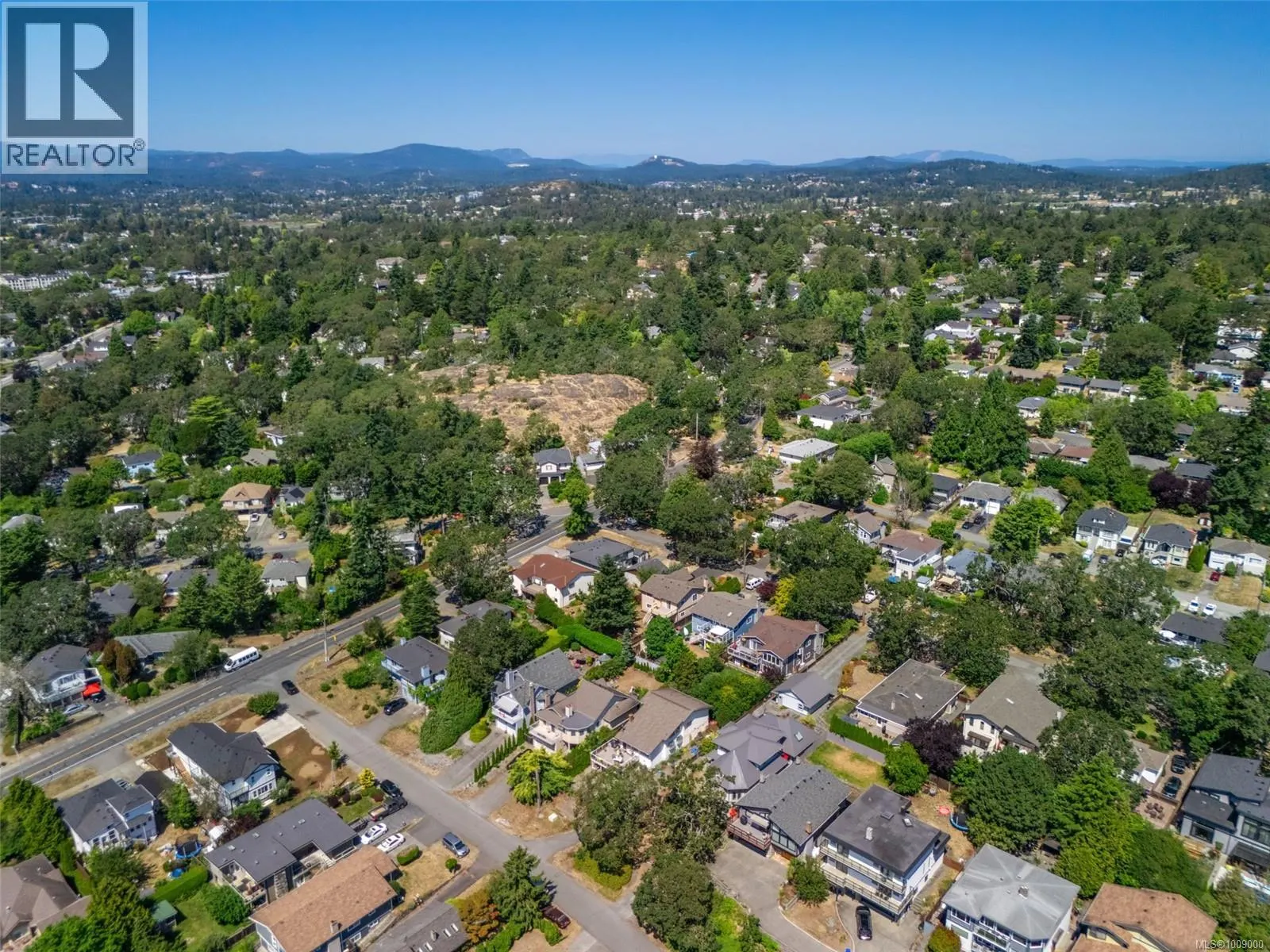 1286 Ocean View Dr