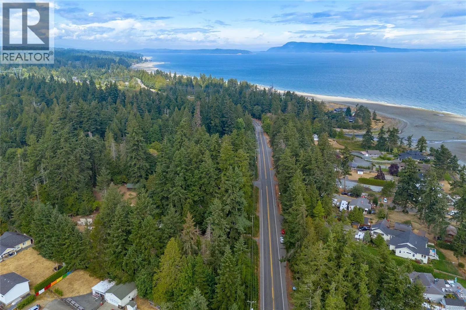 6368 Island Hwy W