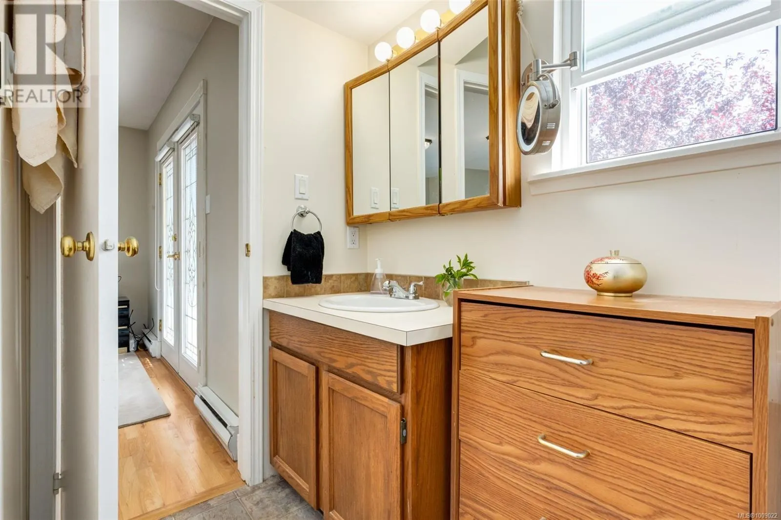 108 Chelan Pl