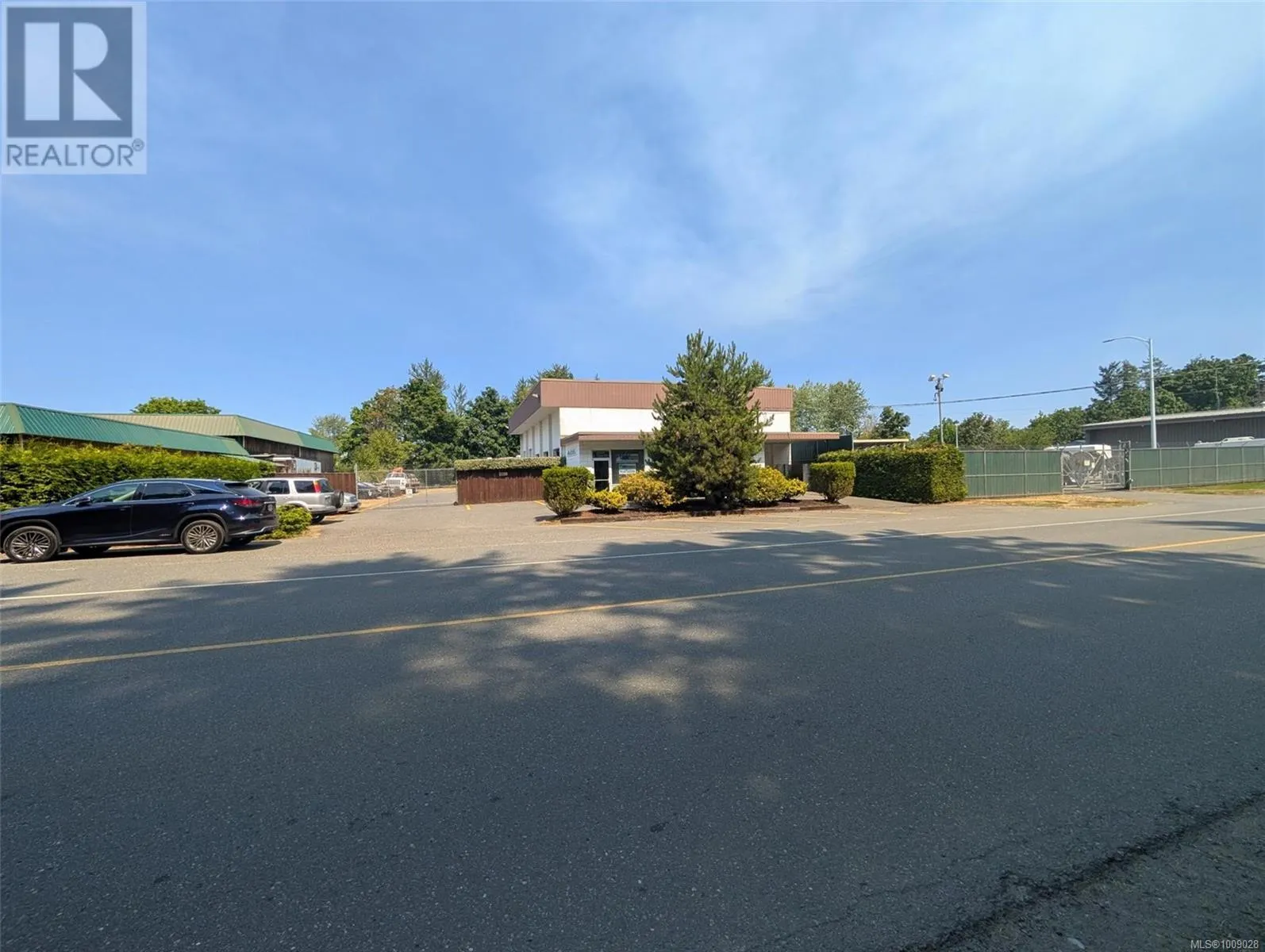 253 Fern Rd